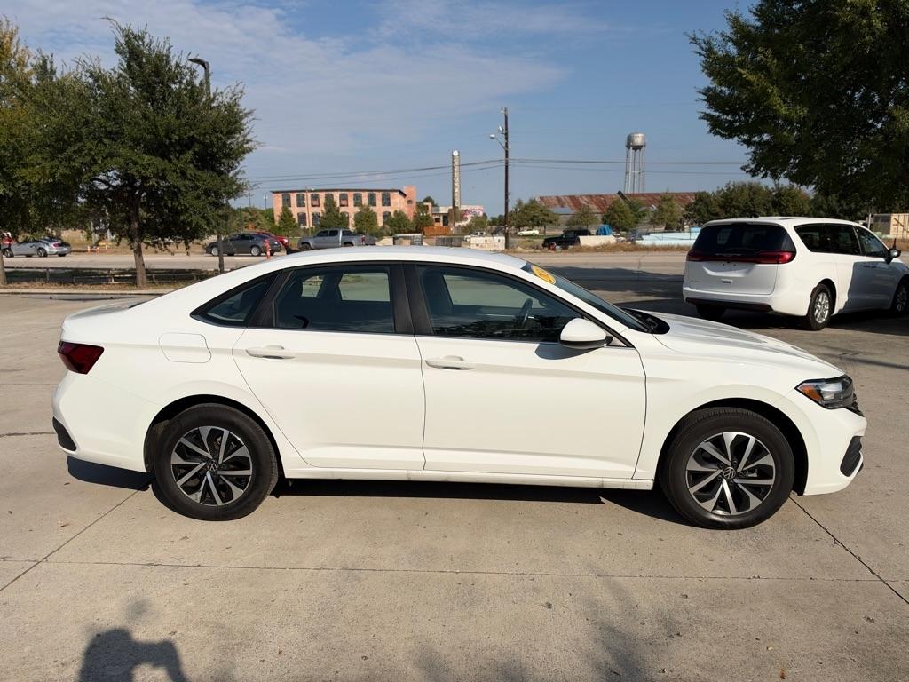 Volkswagen Jetta S 2024