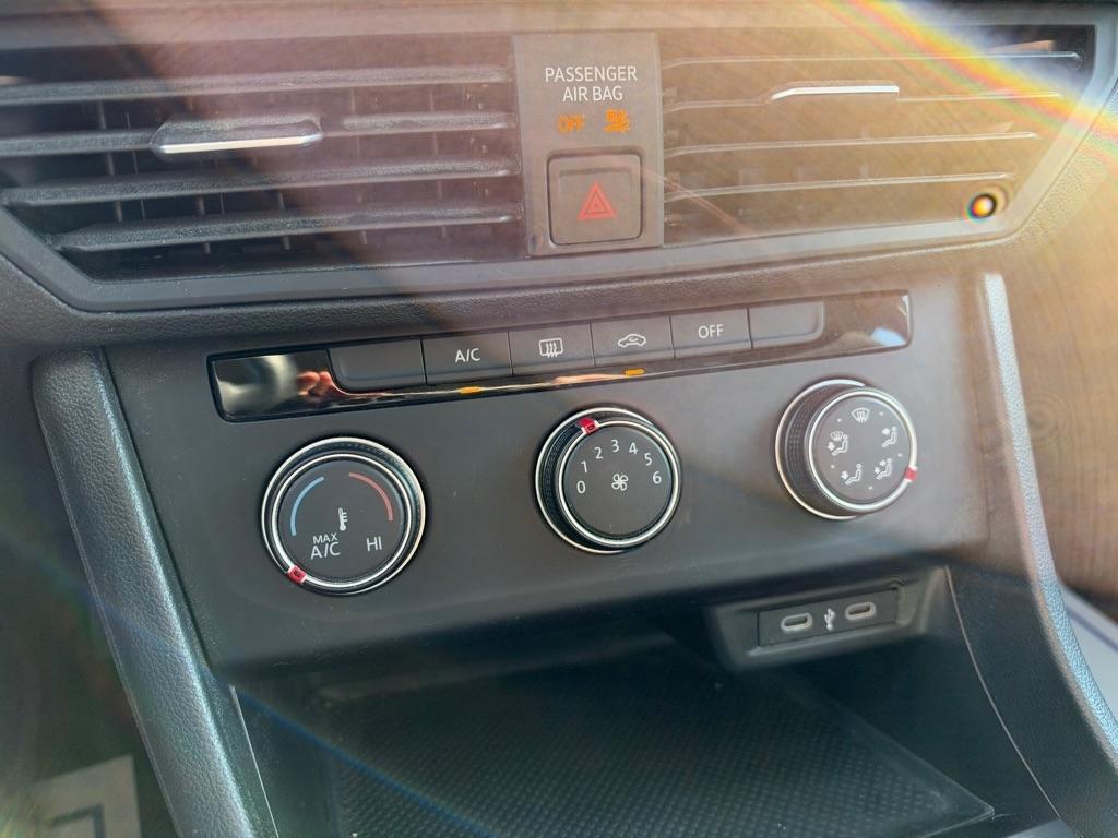 Volkswagen Jetta S 2024
