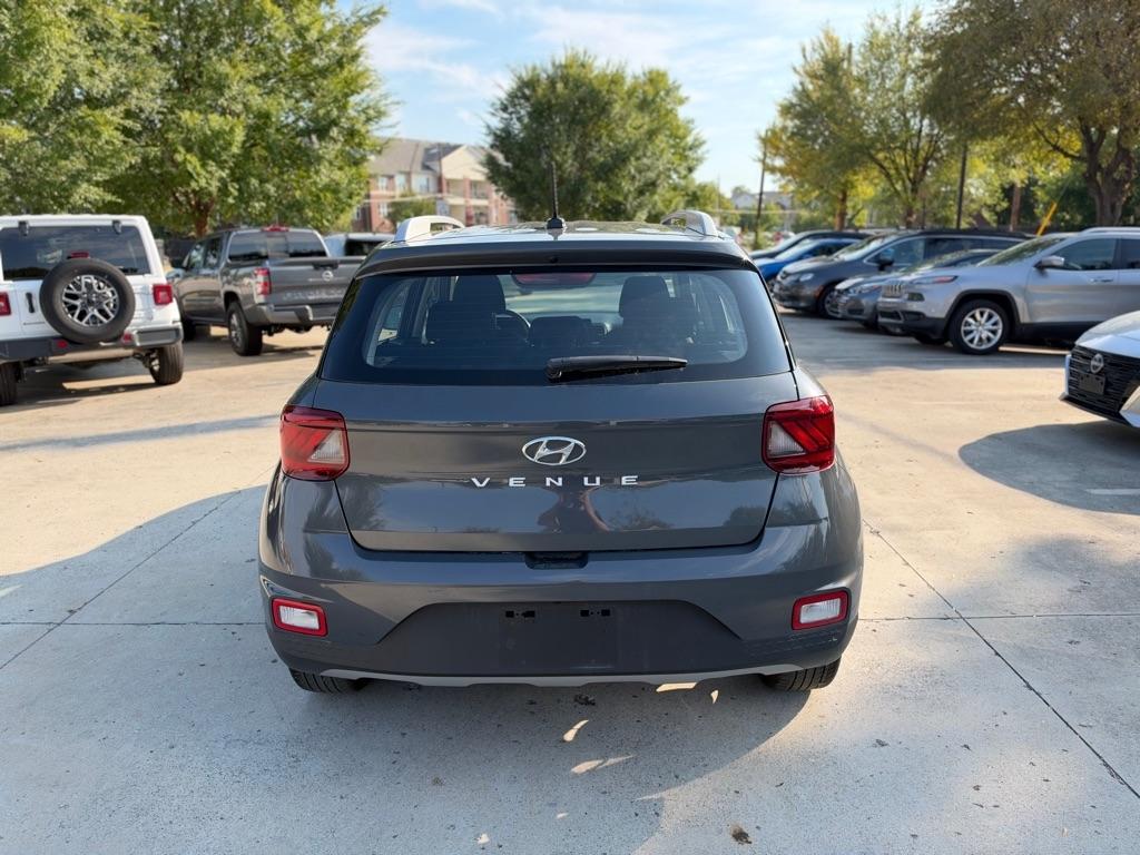 Hyundai Venue SEL 2025