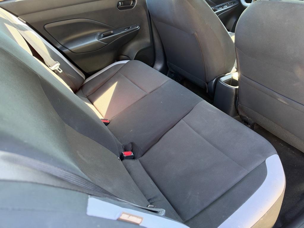 Nissan Versa S CVT 2025
