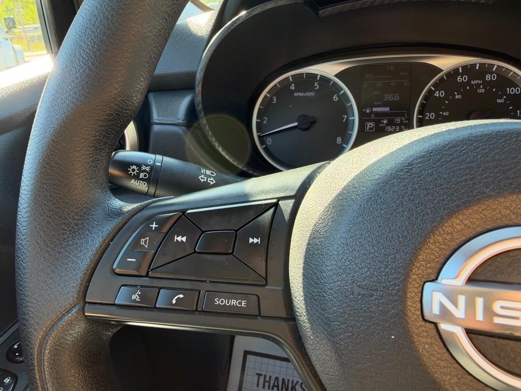 Nissan Versa S CVT 2025