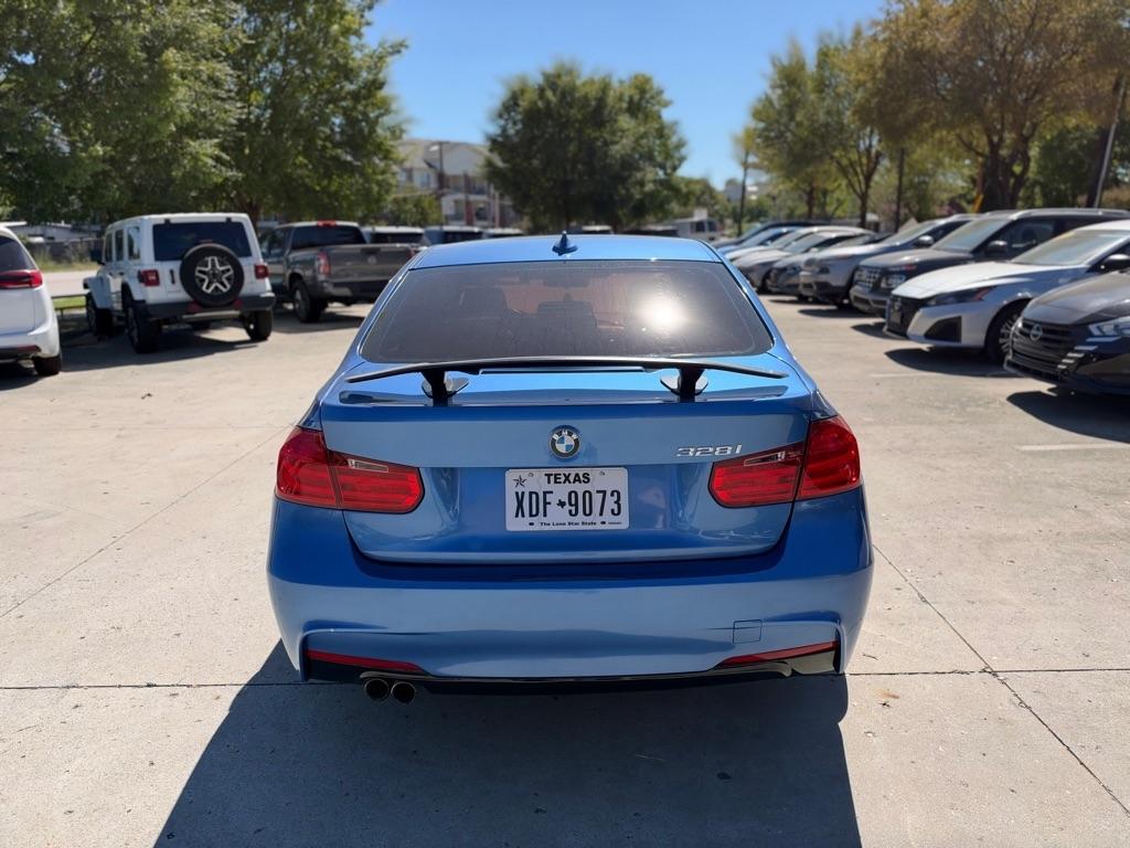 BMW 3-Series 328i Sedan 2013