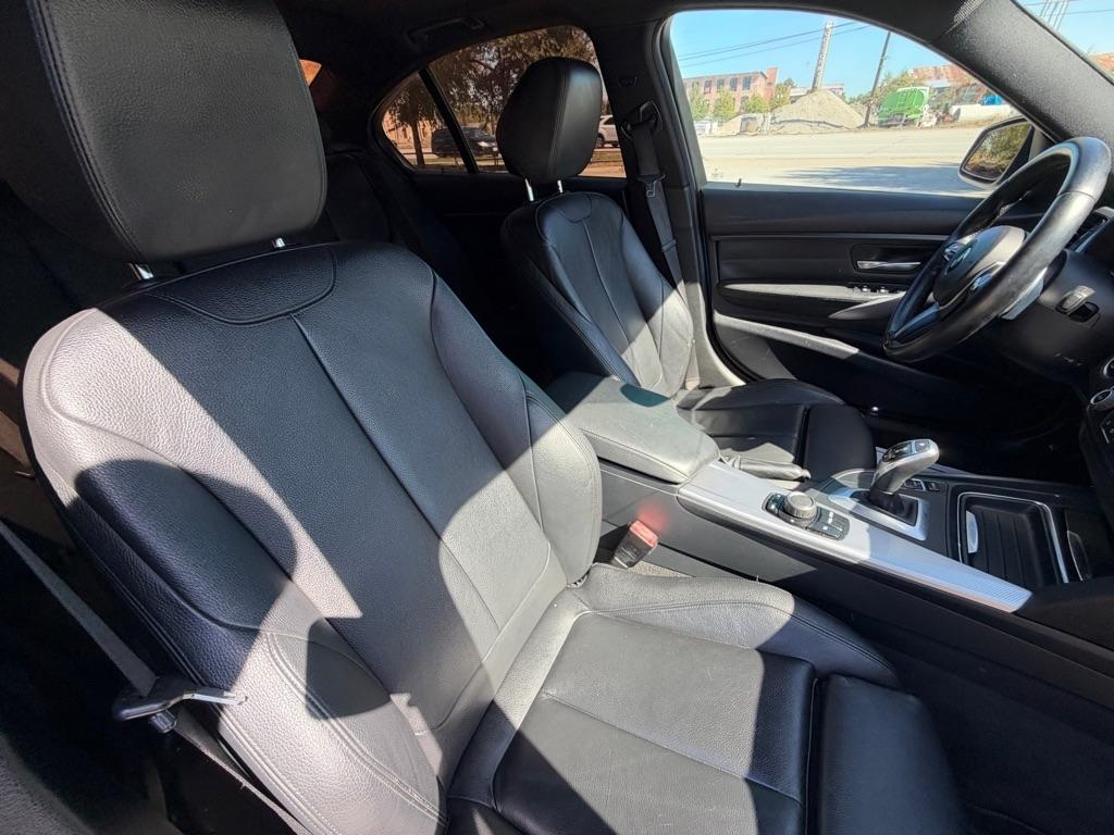 BMW 3-Series 328i Sedan 2013