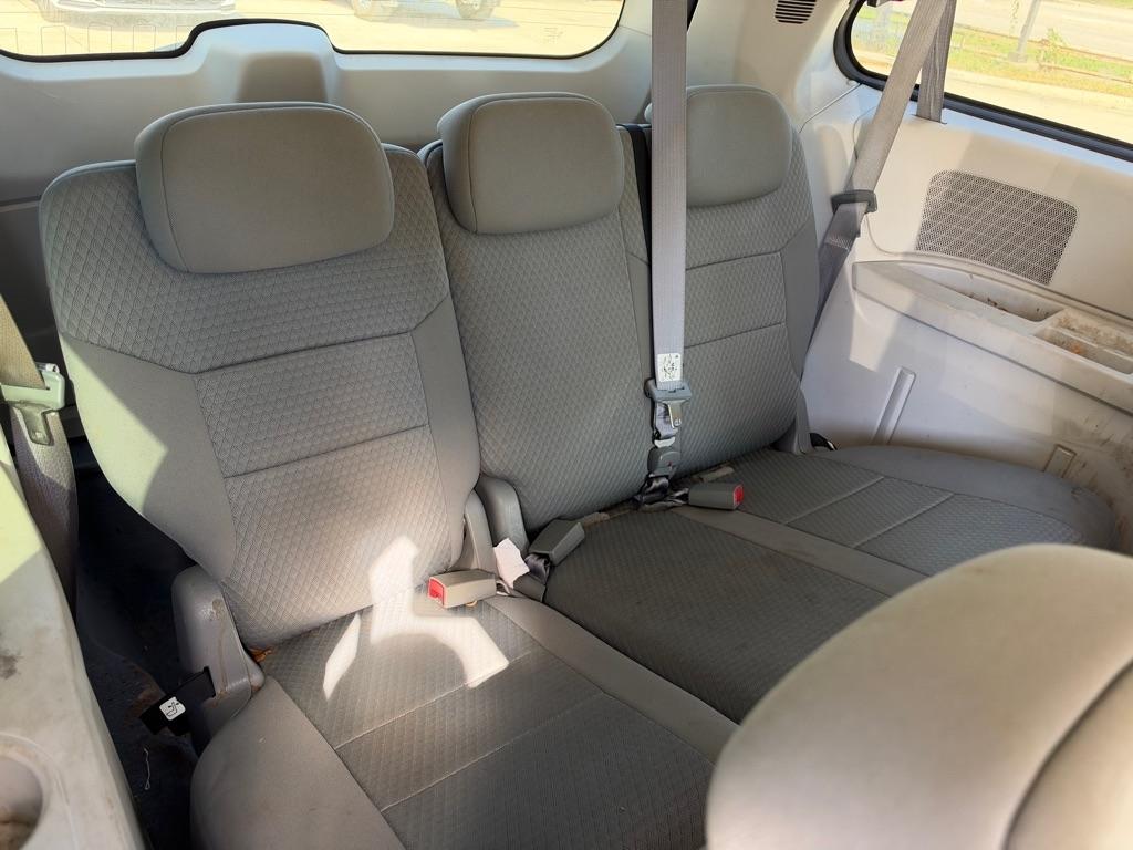 Chrysler Town & Country Touring 2010