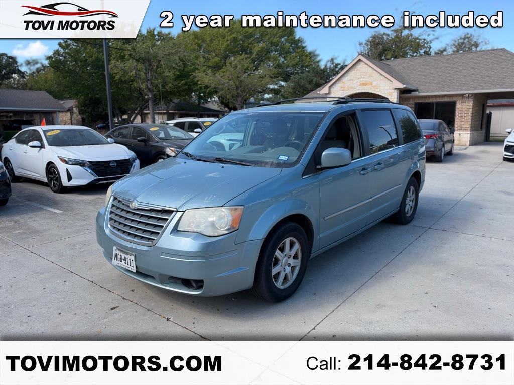 2010 Chrysler Town & Country Touring
