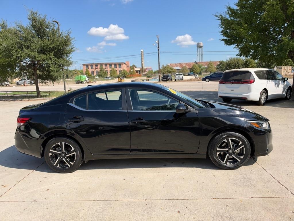 Nissan Sentra SV 2025