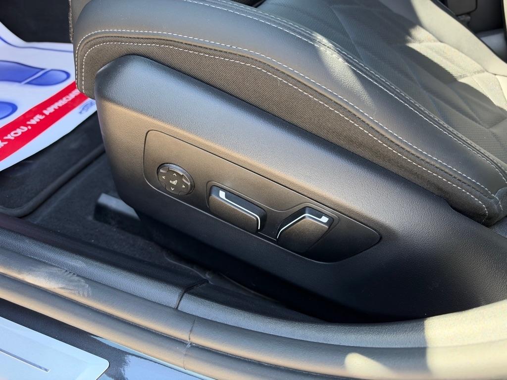 BMW 5-Series 530i xDrive 2027