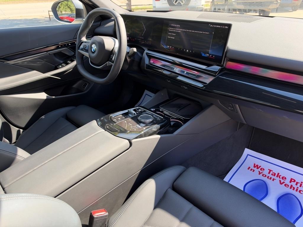 BMW 5-Series 530i xDrive 2027