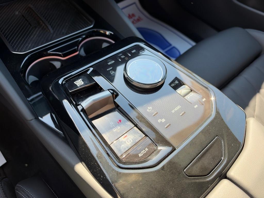 BMW 5-Series 530i xDrive 2027