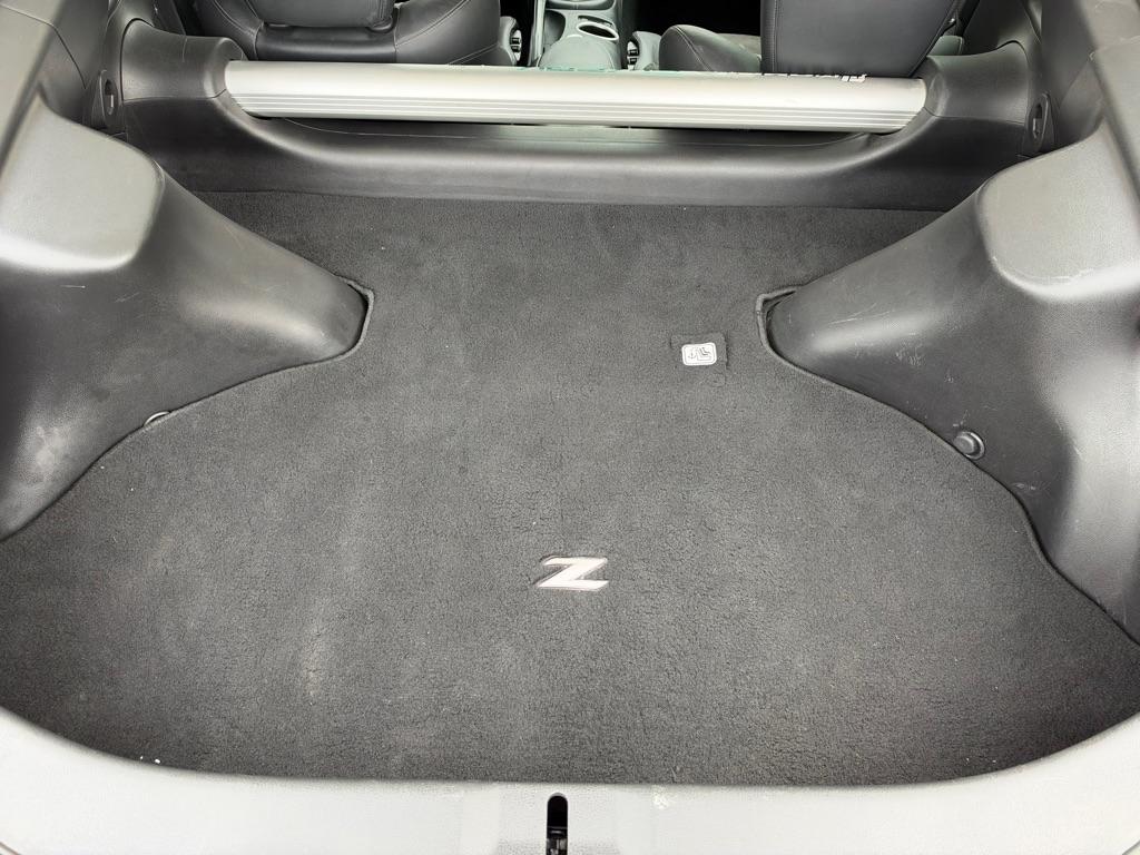 Nissan Z 370ZPRO-4X Crew Cab 4WD Diesel Coupe 2018