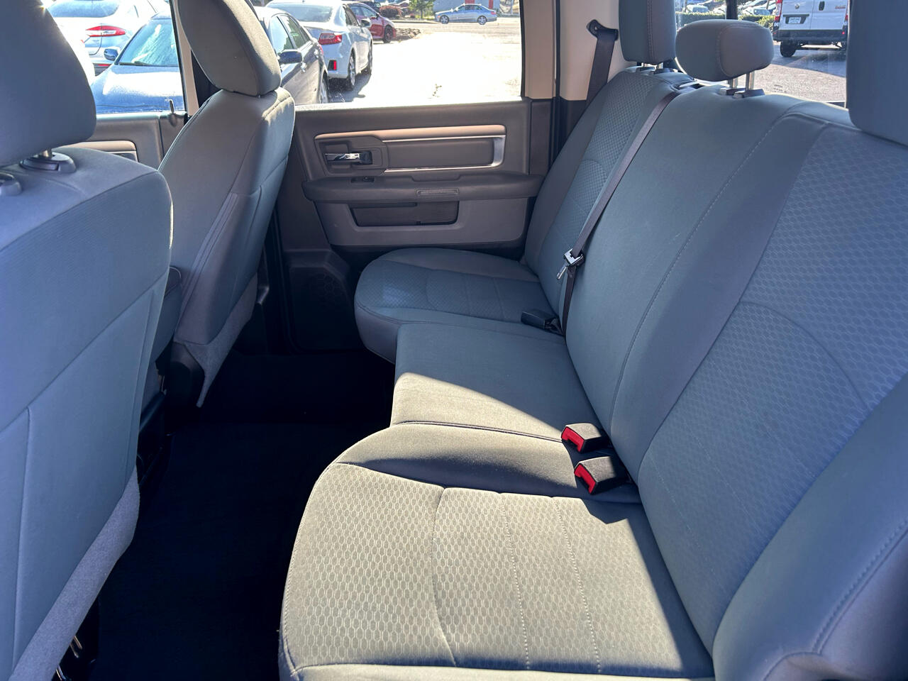 RAM 1500 SLT Crew Cab LWB 2WD 2018 RAM 1500 SLT Crew Cab LWB 2WD 2018