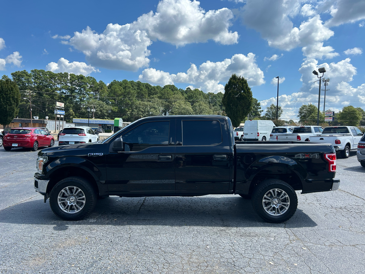 Ford F-150 XLT SuperCrew 5.5-ft. Bed 4WD 2018 Ford F-150 XLT SuperCrew 5.5-ft. Bed 4WD 2018