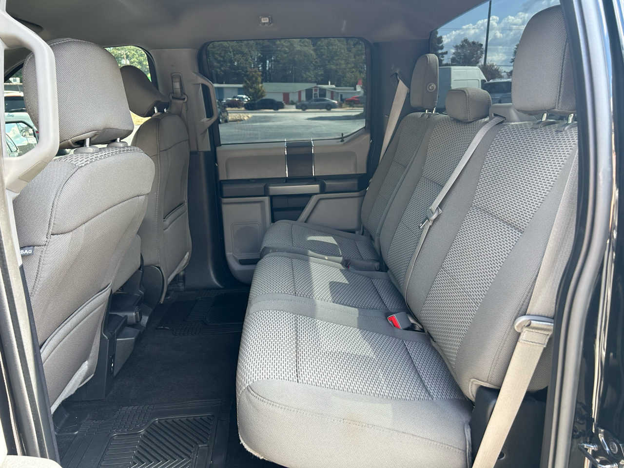 Ford F-150 XLT SuperCrew 5.5-ft. Bed 4WD 2018 Ford F-150 XLT SuperCrew 5.5-ft. Bed 4WD 2018