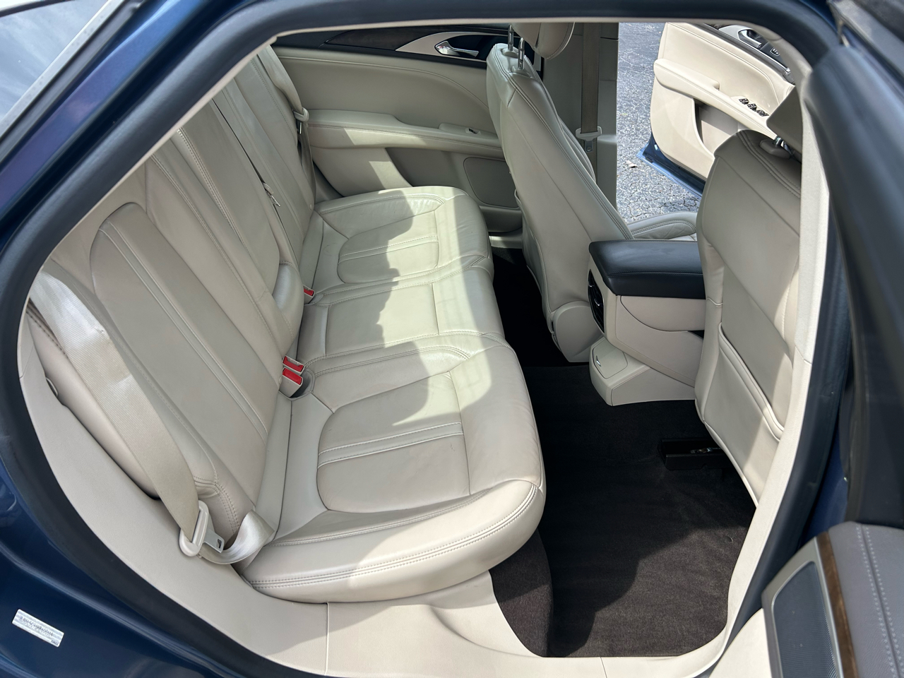 2019 Lincoln MKZ Reserve photo 5