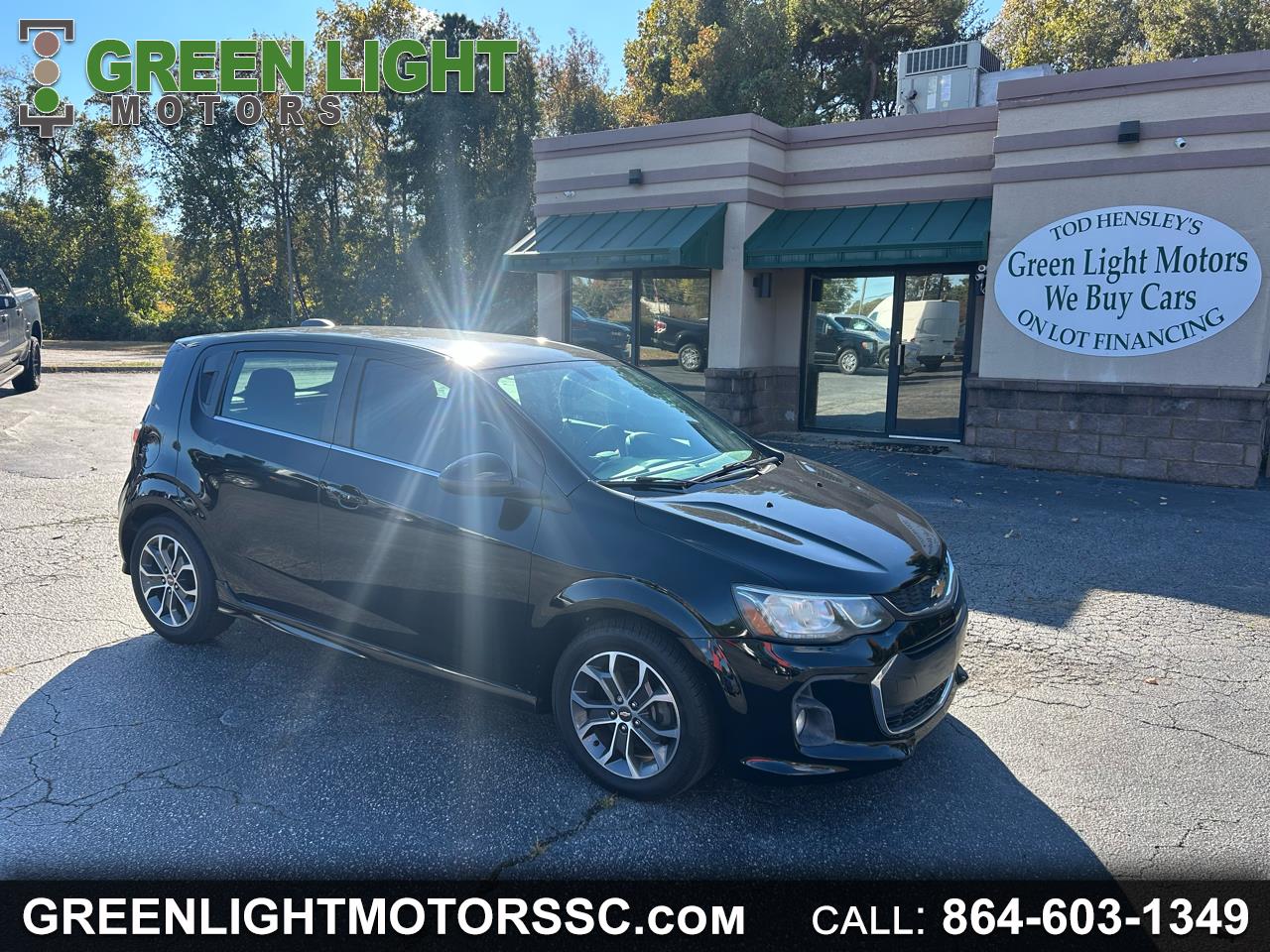 2017 Chevrolet Sonic LT Auto 5-Door