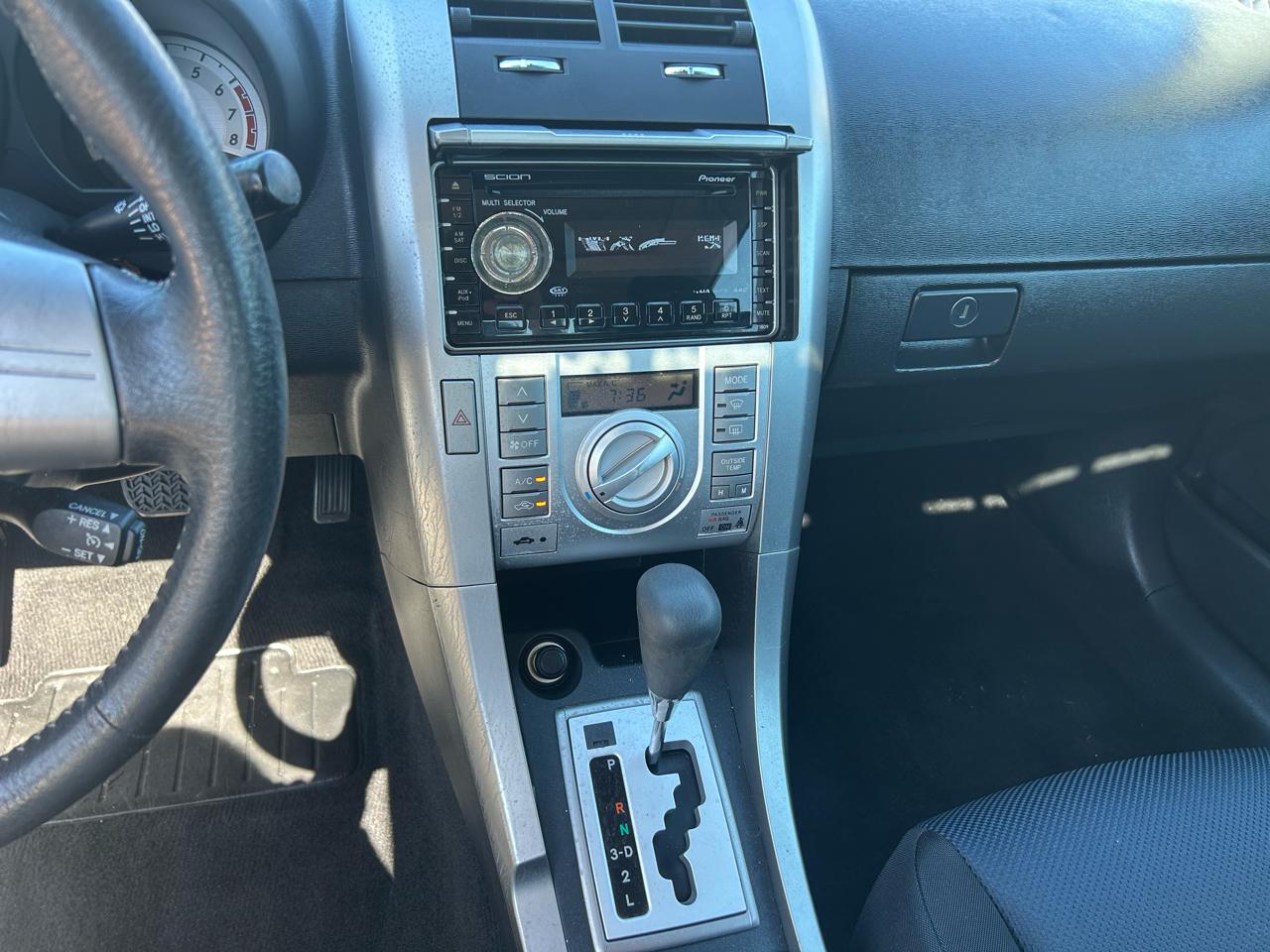 Scion tC Sports Coupe 4-Spd AT 2010