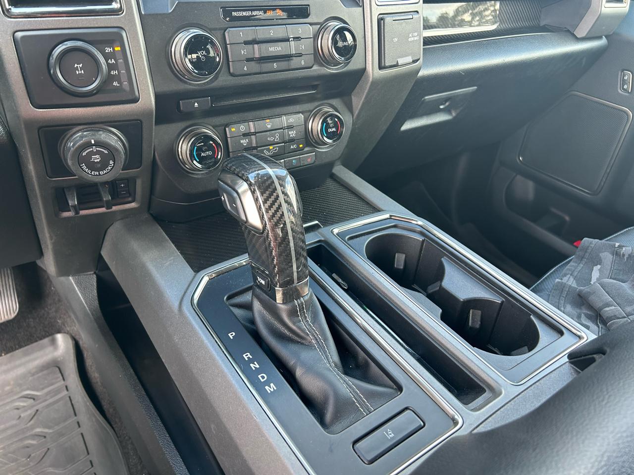 Ford F-150 Raptor SuperCrew 4WD 2018