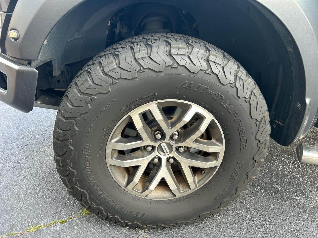 Ford F-150 Raptor SuperCrew 4WD 2018