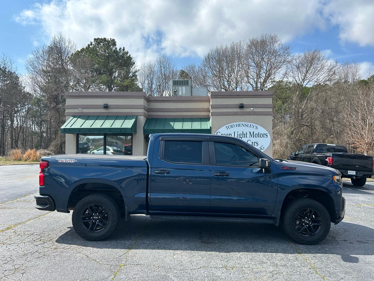 Chevrolet Silverado 1500 LT Trail Boss Crew Cab 4WD 2021
