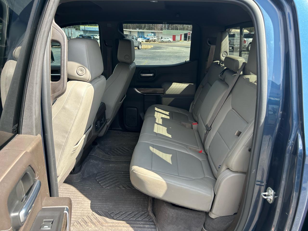 Chevrolet Silverado 1500 LT Trail Boss Crew Cab 4WD 2021