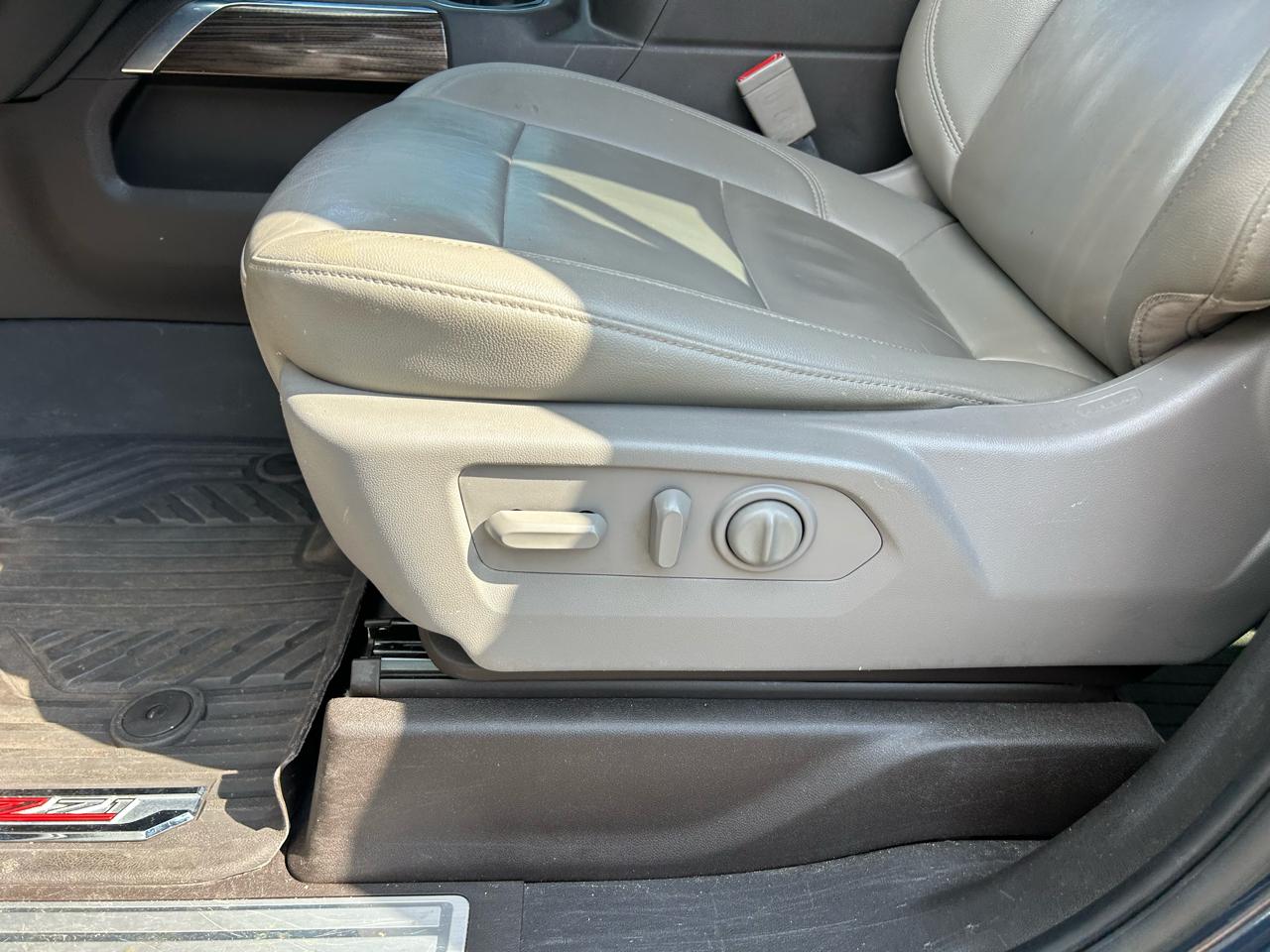 Chevrolet Silverado 1500 LT Trail Boss Crew Cab 4WD 2021