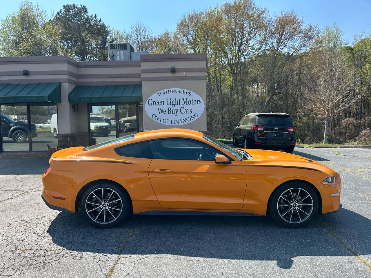 Ford Mustang EcoBoost Coupe 2019