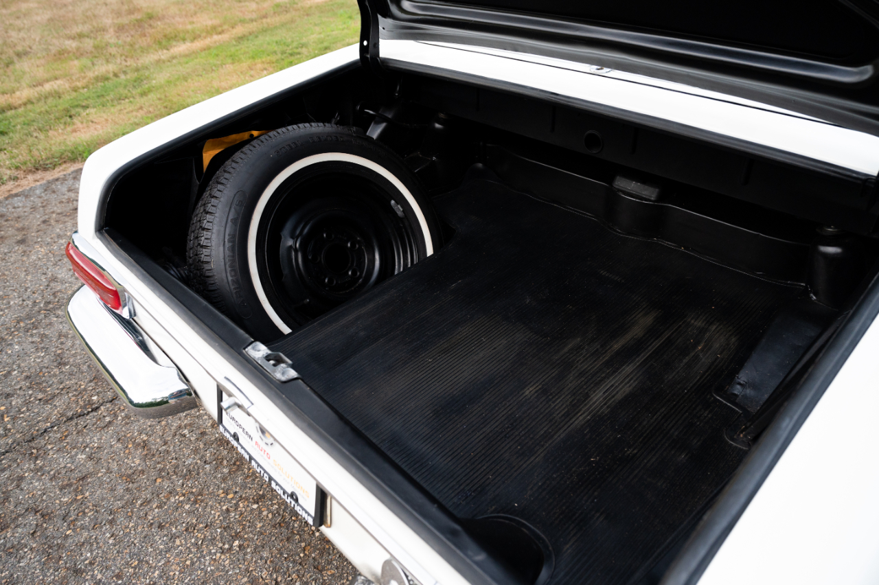 Mercedes-Benz 230SL  1965