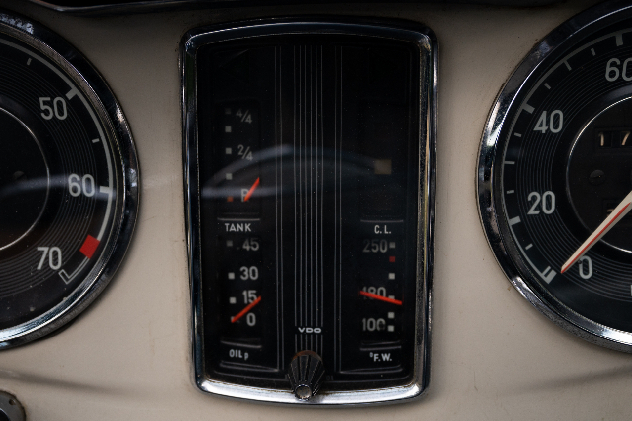 Mercedes-Benz 230SL  1965