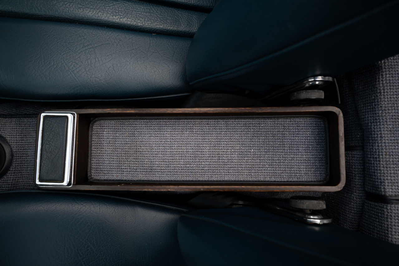 Mercedes-Benz 230SL  1965