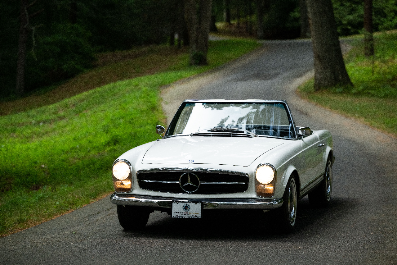 Mercedes-Benz 230SL  1965