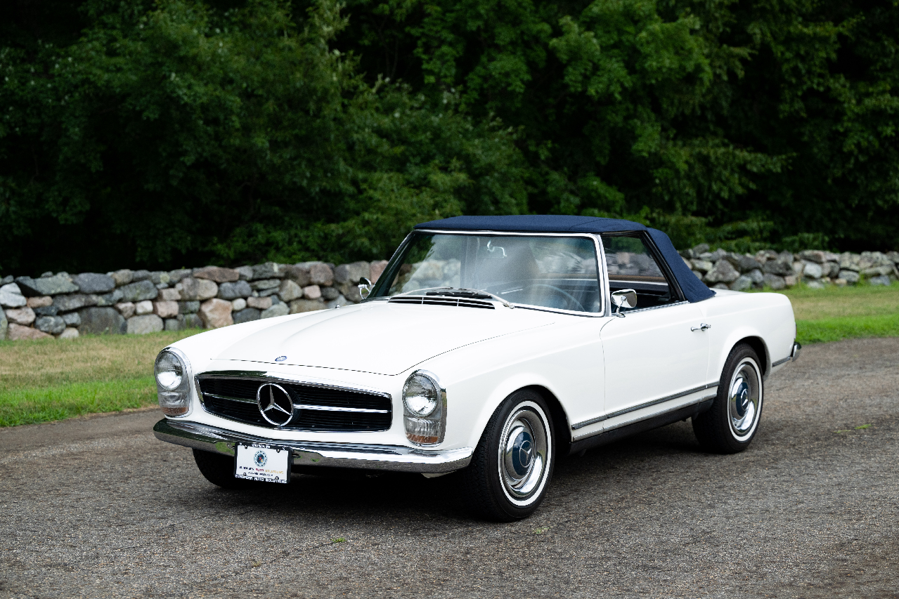 Mercedes-Benz 230SL  1965
