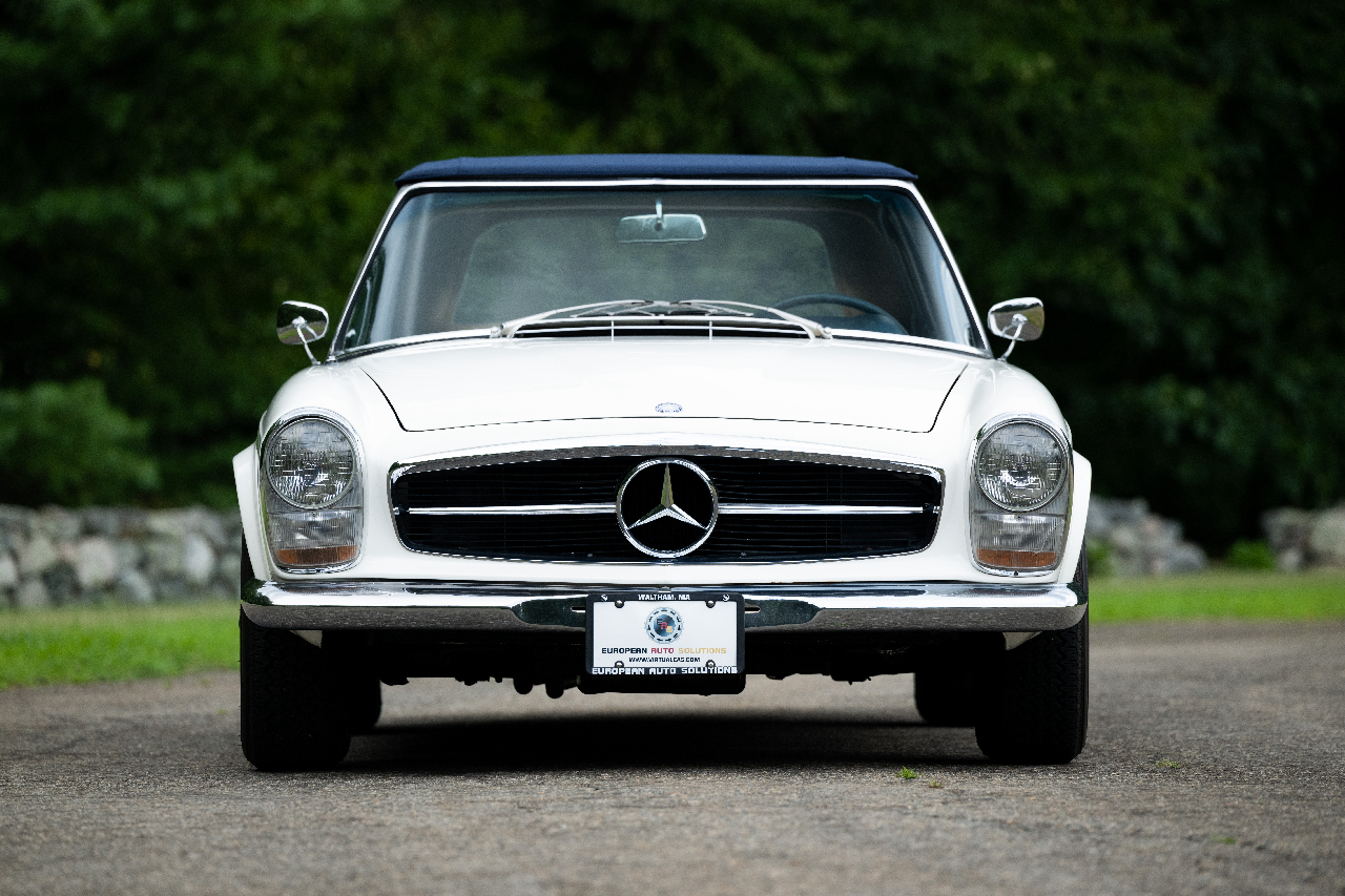 Mercedes-Benz 230SL  1965