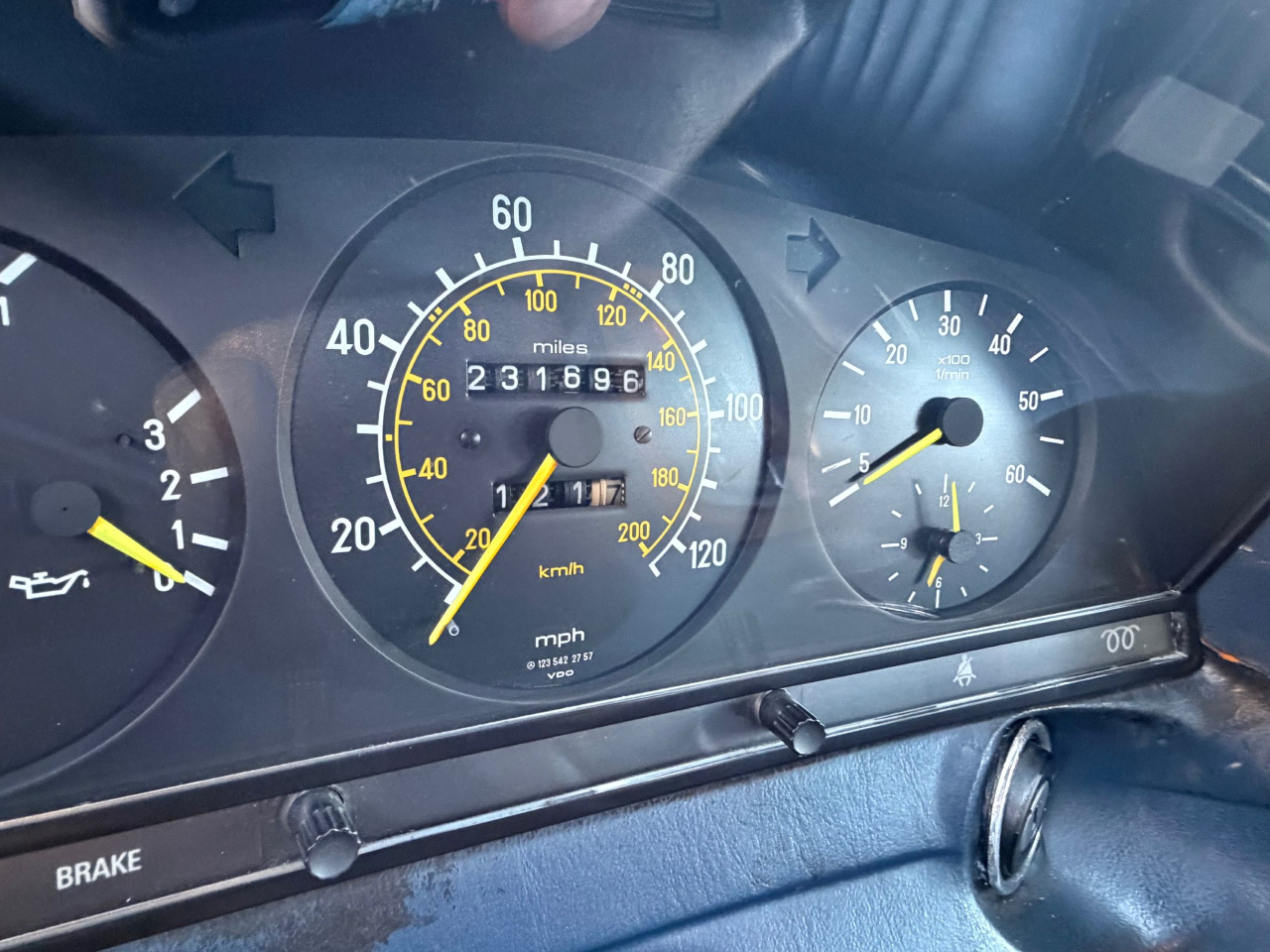 Mercedes-Benz 300 TDT 1985