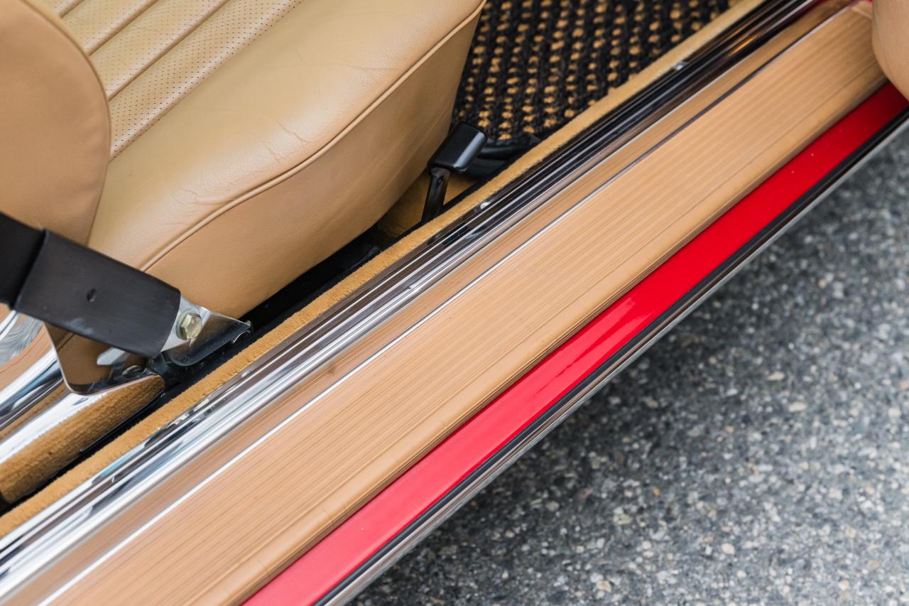 Mercedes-Benz 560 SL  1989