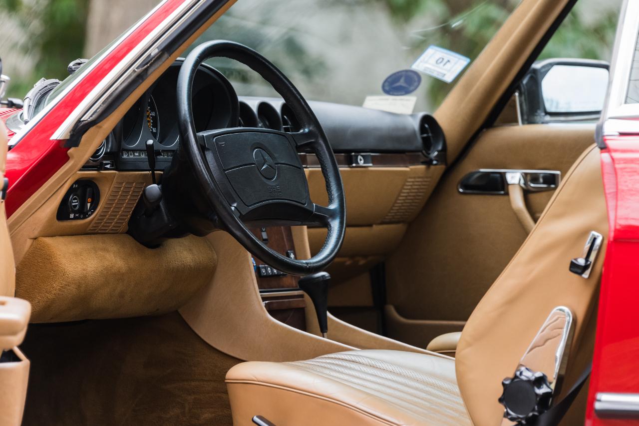 Mercedes-Benz 560 SL  1989