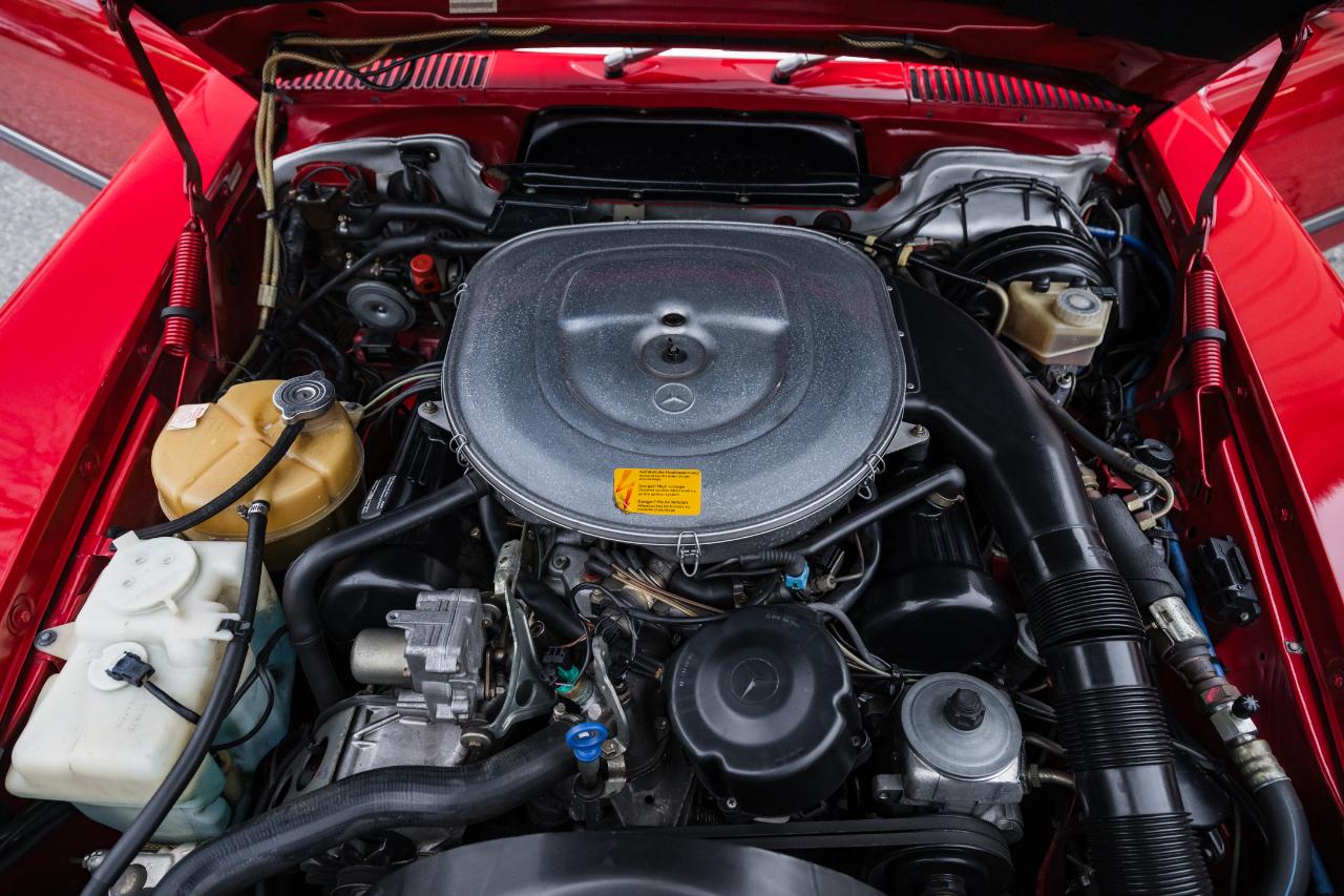 Mercedes-Benz 560 SL  1989