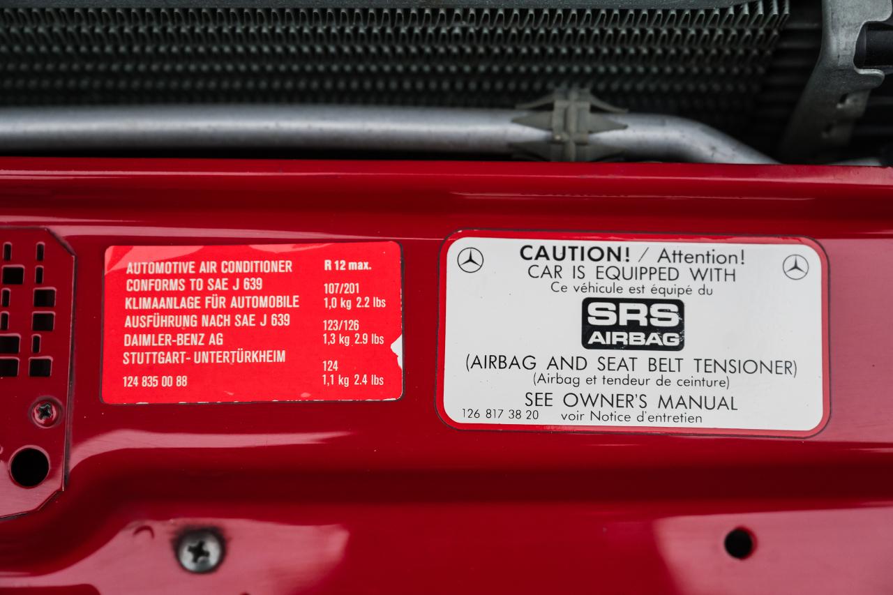 Mercedes-Benz 560 SL  1989