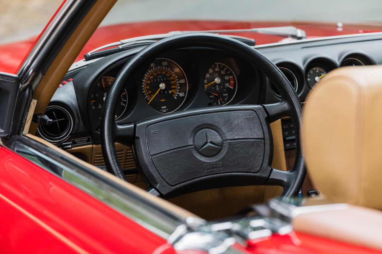 Mercedes-Benz 560 SL  1989