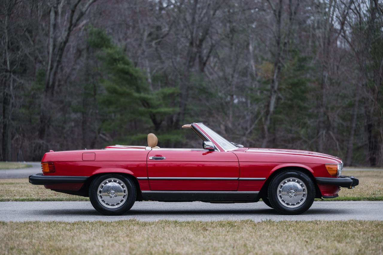 Mercedes-Benz 560 SL  1989