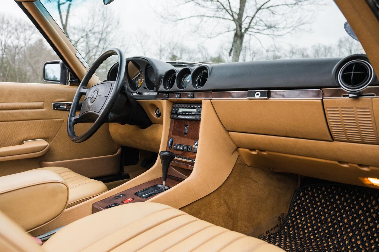 Mercedes-Benz 560 SL  1989