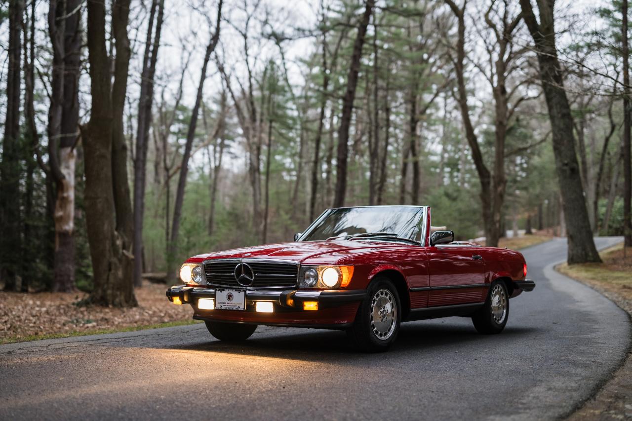 Mercedes-Benz 560 SL  1989