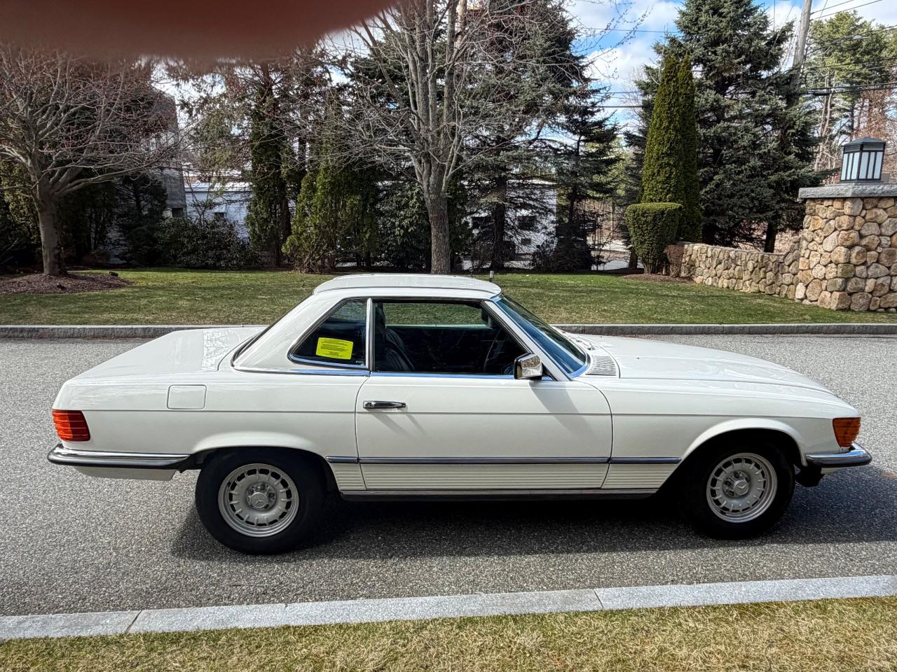 Mercedes-Benz 280SL  1984