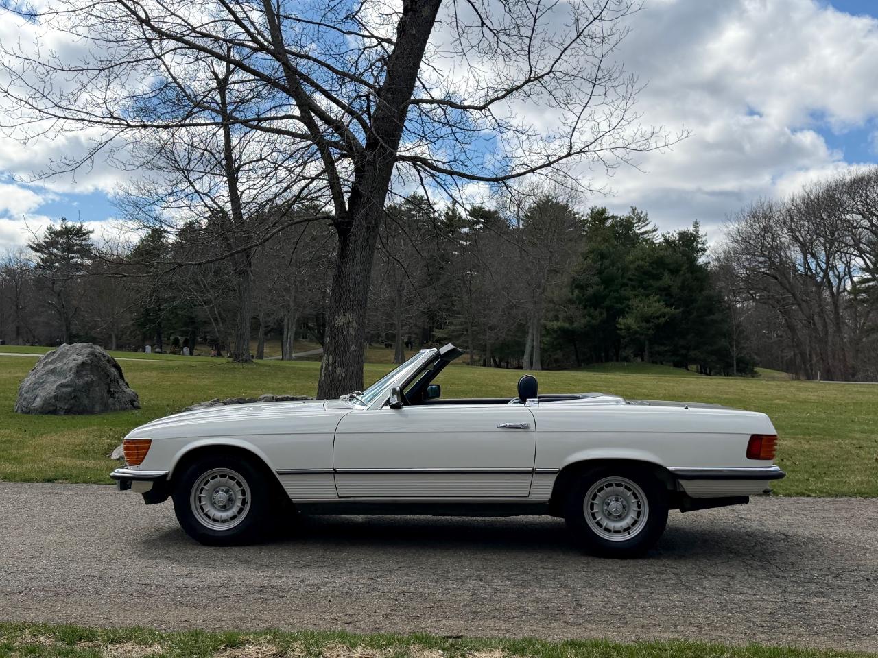 Mercedes-Benz 280SL  1984