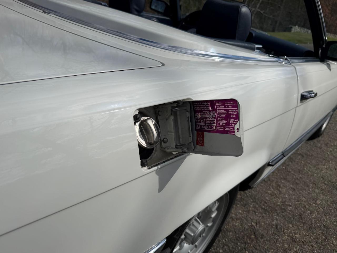 Mercedes-Benz 280SL  1984