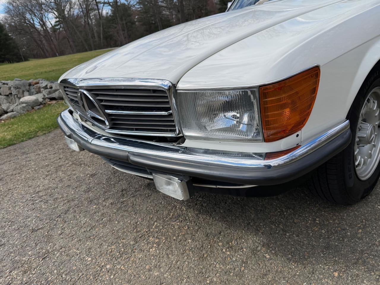 Mercedes-Benz 280SL  1984