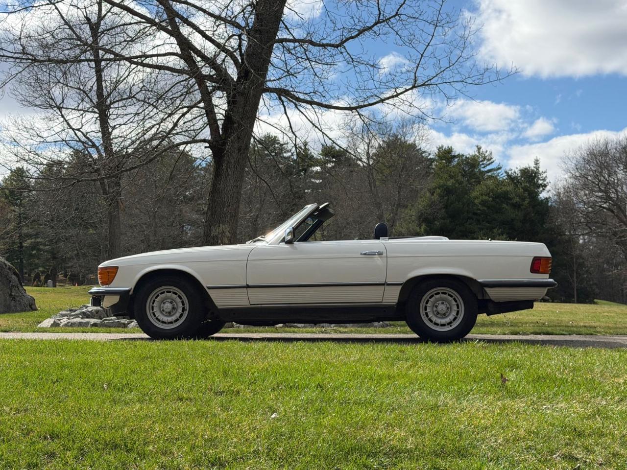 Mercedes-Benz 280SL  1984