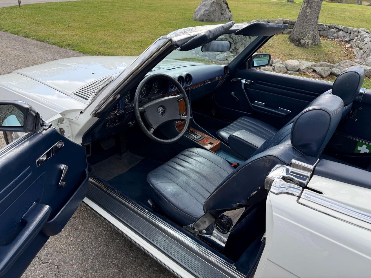 Mercedes-Benz 280SL  1984