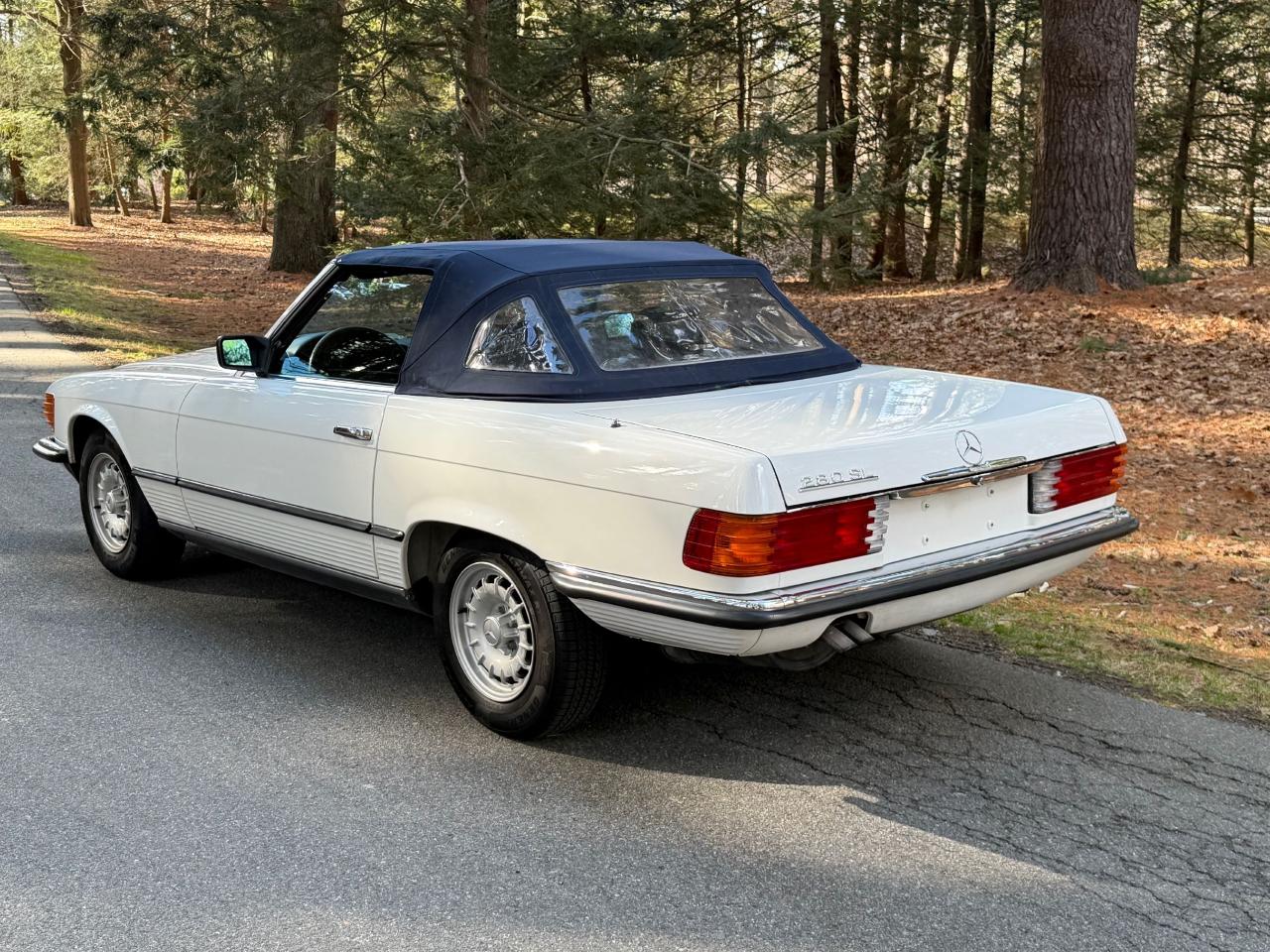 Mercedes-Benz 280SL  1984