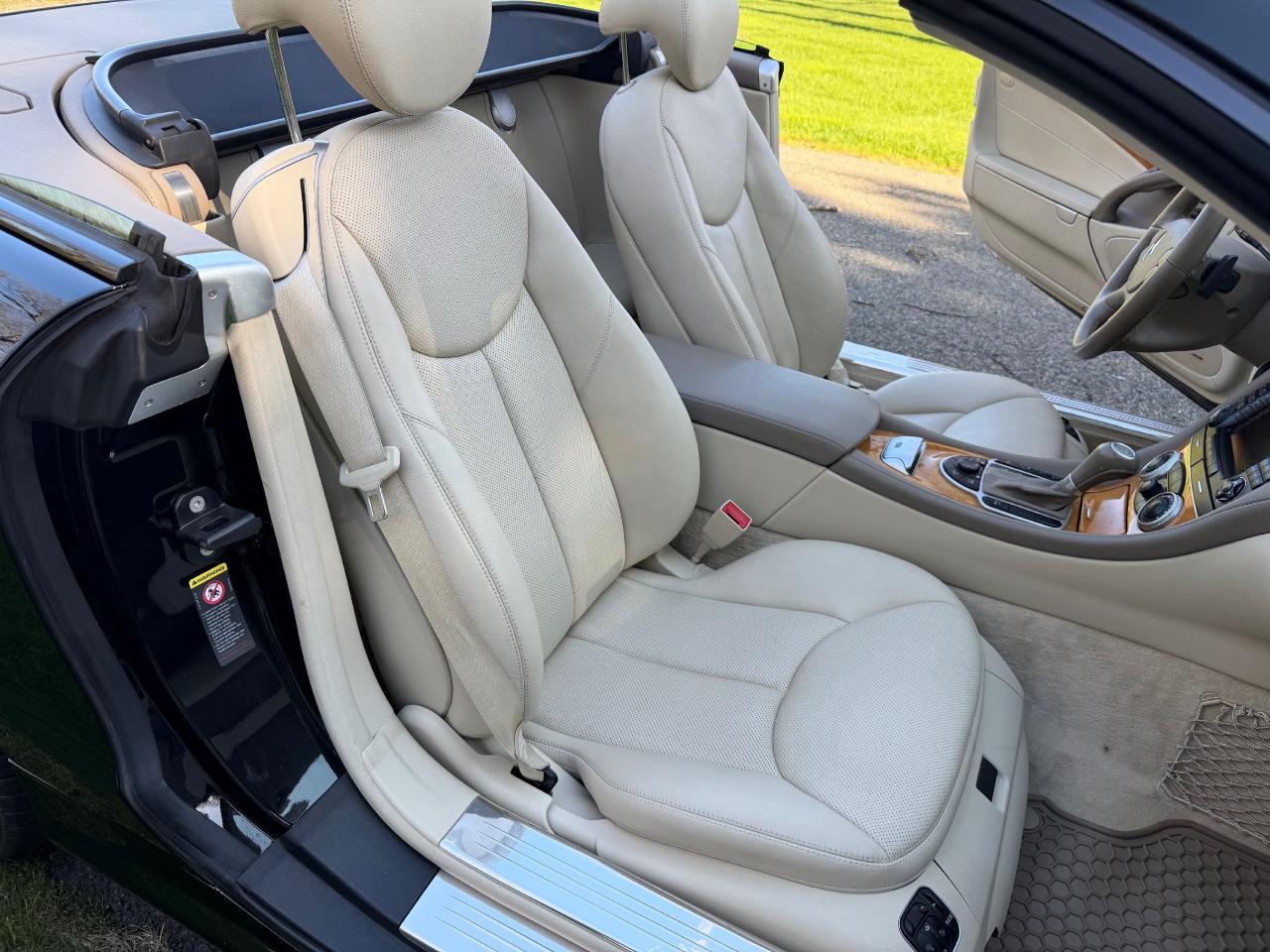 Mercedes-Benz SL Class SL550  2007