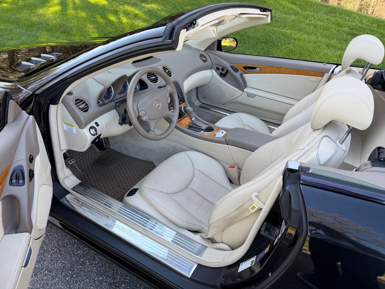 Mercedes-Benz SL Class SL550  2007